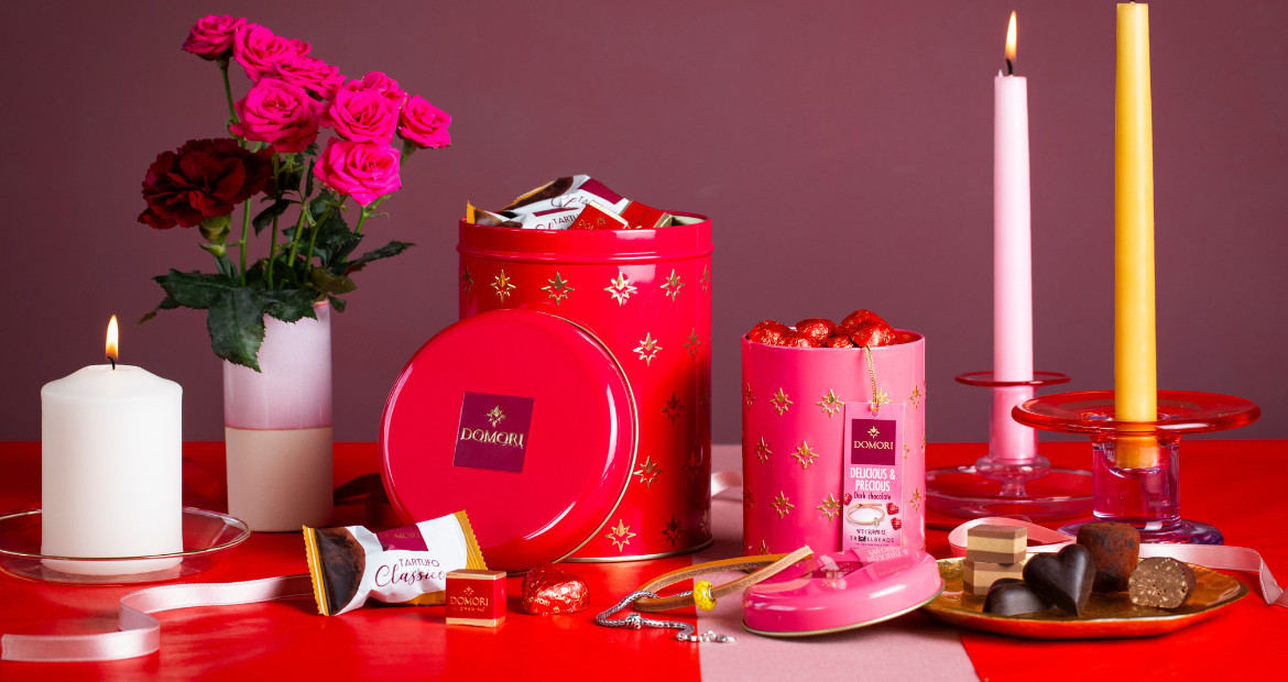 Domori presenta la Collezione di Natale 2025: un capolavoro di gusto e stile.